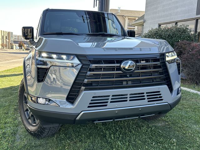 2026 Lexus GX 550 Overtrail+