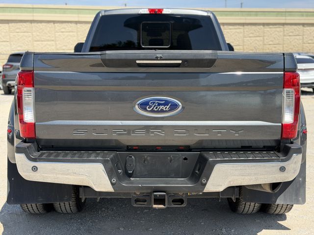 2019 Ford F-350 SD Limited Crew Cab Long Box 4WD DRW