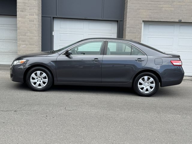 2011 Toyota Camry Base 6-Spd AT