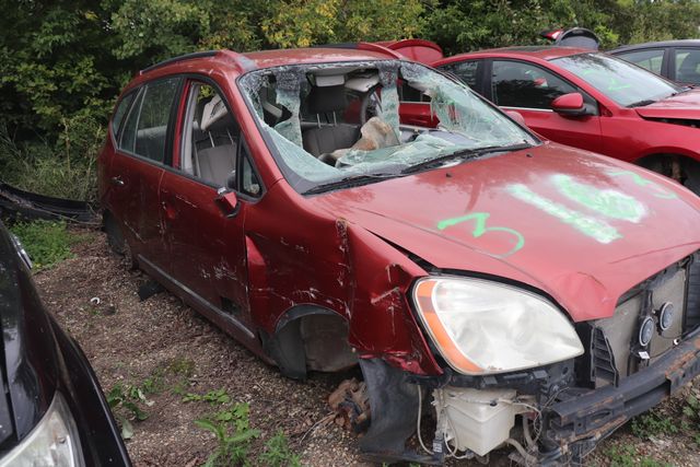2007 Kia Rondo Base