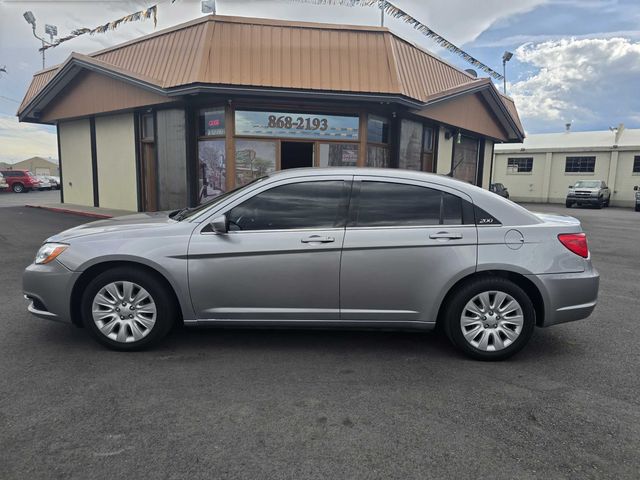 2014 Chrysler 200 LX