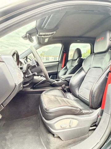 2014 Porsche Cayenne GTS