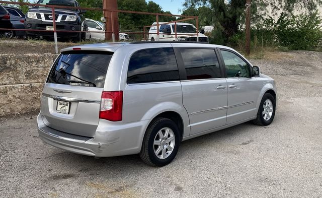 2012 Chrysler Town & Country Touring