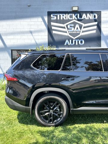 2025 Toyota Grand Highlander Hybrid Nightshade AWD