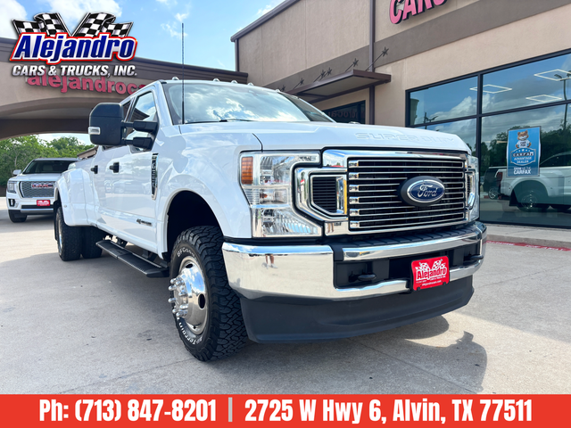 2022 Ford F-350 SD XLT Crew Cab Long Bed DRW 4WD