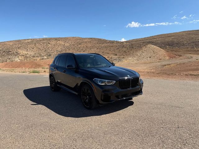 2023 BMW X5 M50i