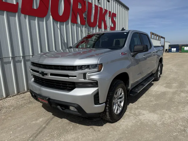2021 Chevrolet Silverado 1500 RST Crew Cab 4WD