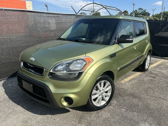 2013 Kia Soul +