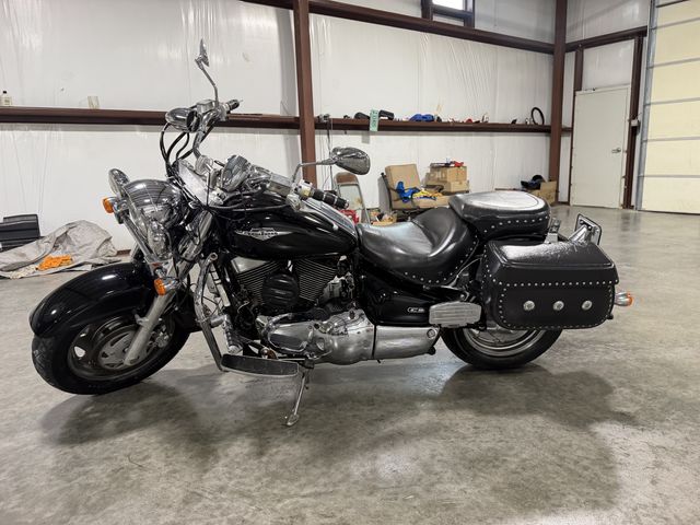 2005 Suzuki boulevard