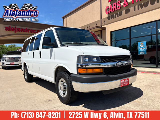 2015 Chevrolet Express  LT 3500 Passenger Van