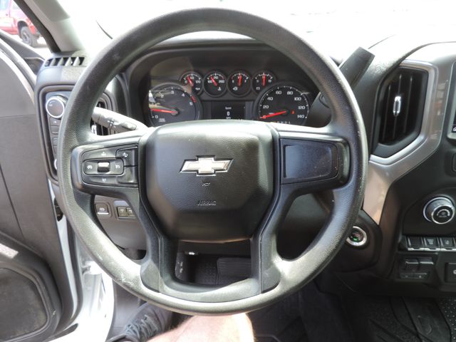 2024 Chevrolet Silverado 3500HD Crew Cab W/T Flatbed DRW 4WD