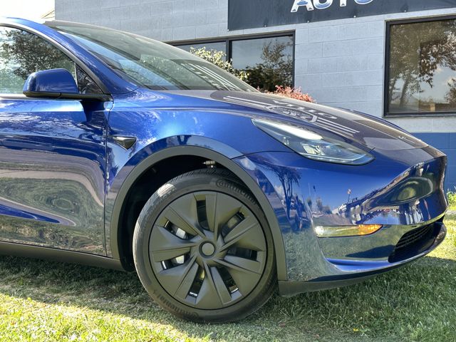 2024 Tesla Model Y Long Range