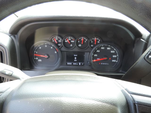 2024 Chevrolet Silverado 3500HD Crew Cab W/T Flatbed DRW 4WD