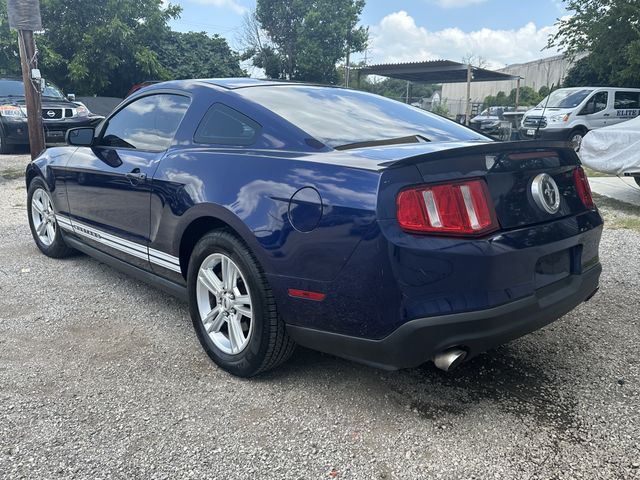 2011 Ford Mustang V6 Coupe