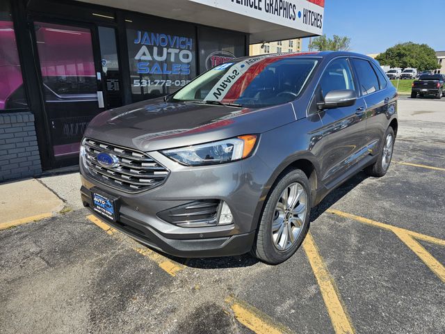 2023 Ford Edge Titanium
