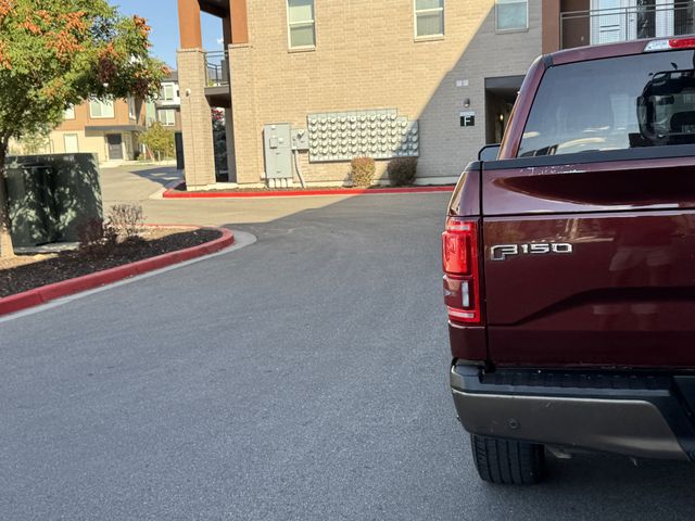 2017 Ford F-150 Lariat  SuperCrew 6.5-ft. 4WD