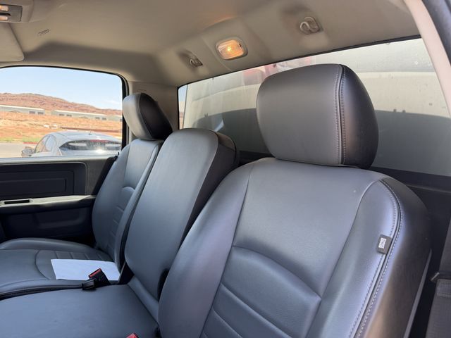 2023 Ram 1500 Classic Tradesman