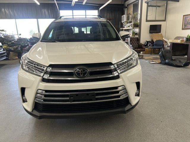 2018 Toyota Highlander Limited AWD V6