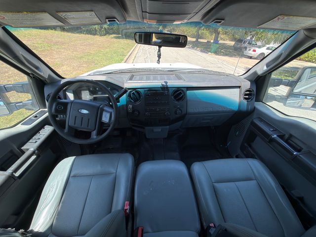 2012 Ford F-350 SD King Ranch Crew Cab Long Bed 2WD