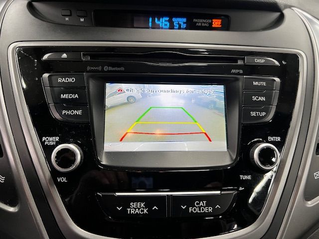 2016 Hyundai Elantra SE 6AT