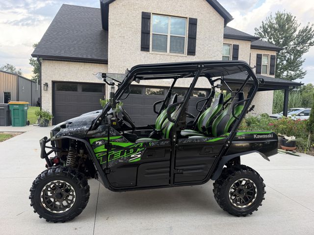 2022 Kawasaki Teryx 800 LE