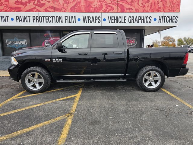2015 RAM 1500 Tradesman Crew Cab SWB 4WD
