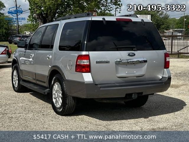 2012 Ford Expedition XLT 2WD