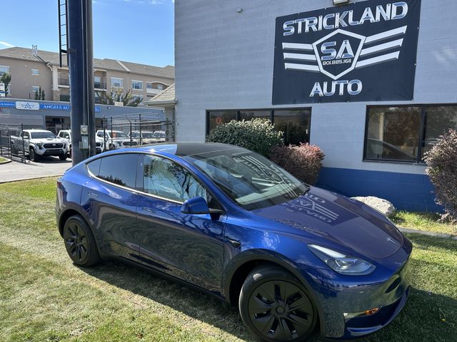2024 Tesla Model Y Long Range