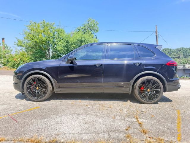 2016 Porsche Cayenne S