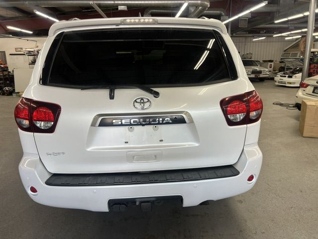 2022 Toyota Sequoia SR5 4WD