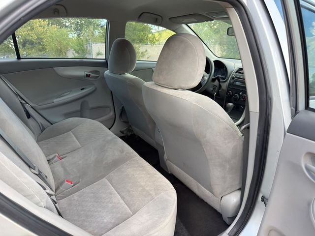 2009 Toyota Corolla XLE 4-Speed AT