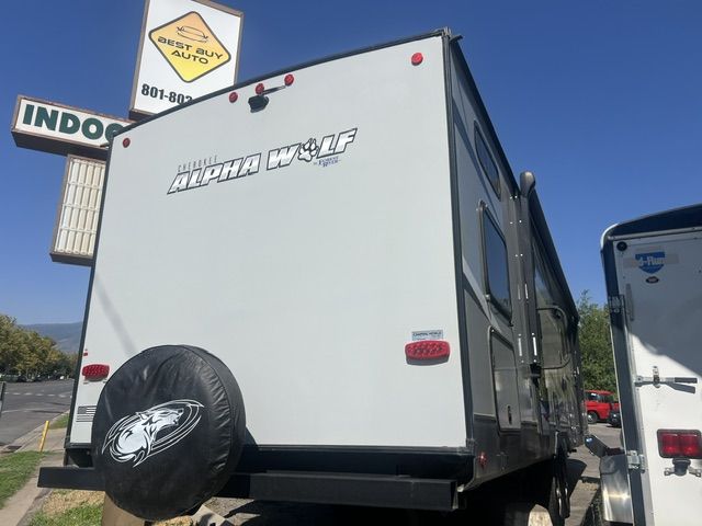 2022 Forest River Cherokee -ALPHA WOLF 30RDB-L