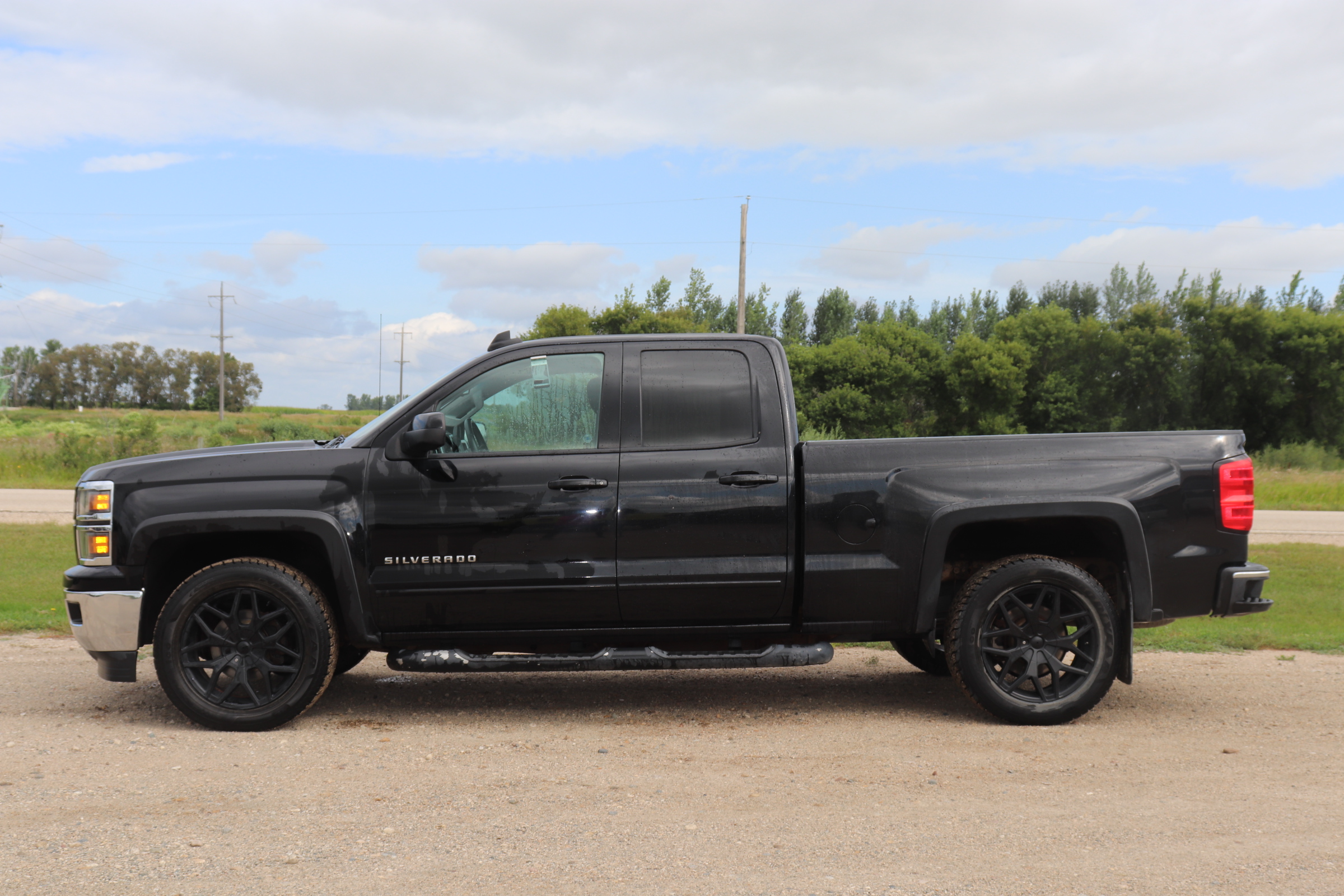 2015 Chevrolet Silverado 1500 (G)(O)(6) LT Double Cab 4WD - 2