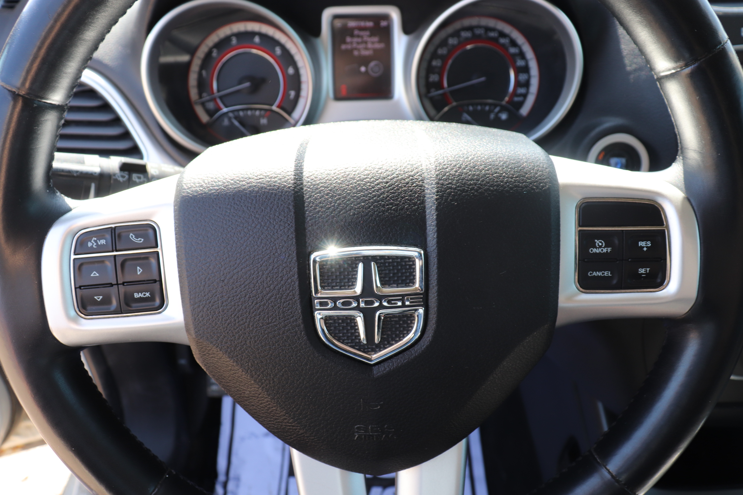2013 Dodge Journey (R)(D)(5) R/T AWD - 13