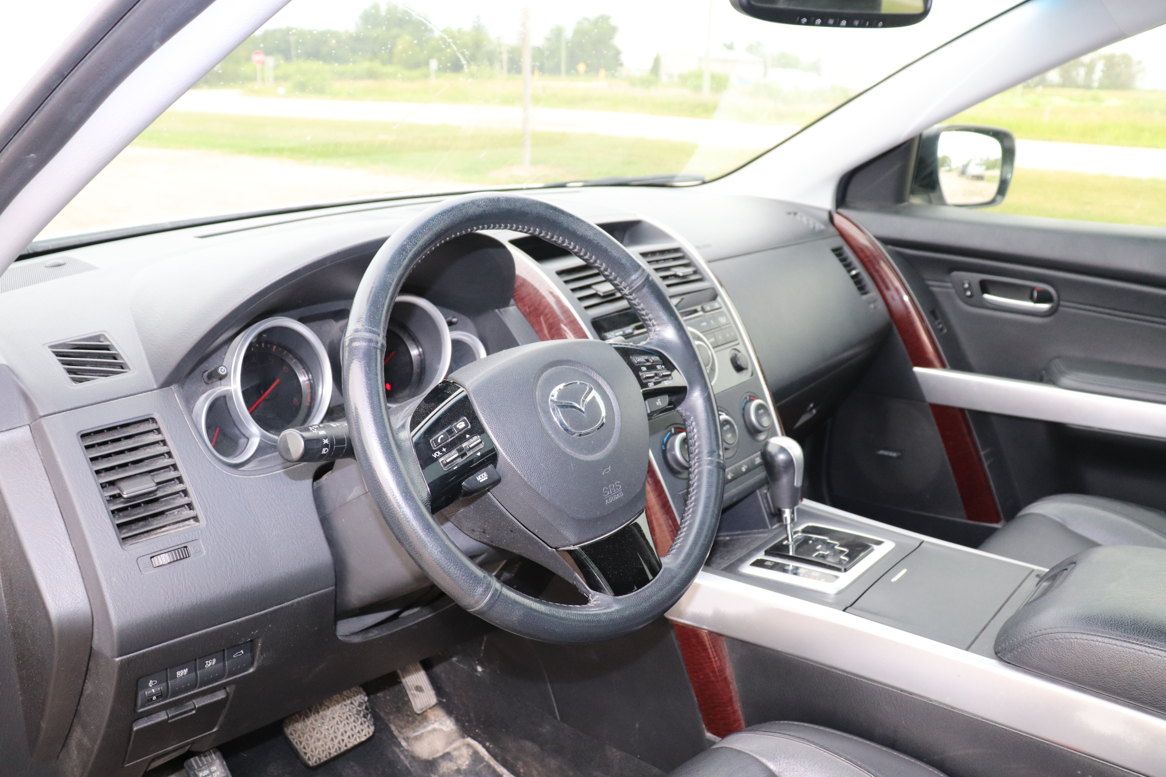 2009 Mazda CX-9 (Y)(E)(7) Touring 4WD - 11