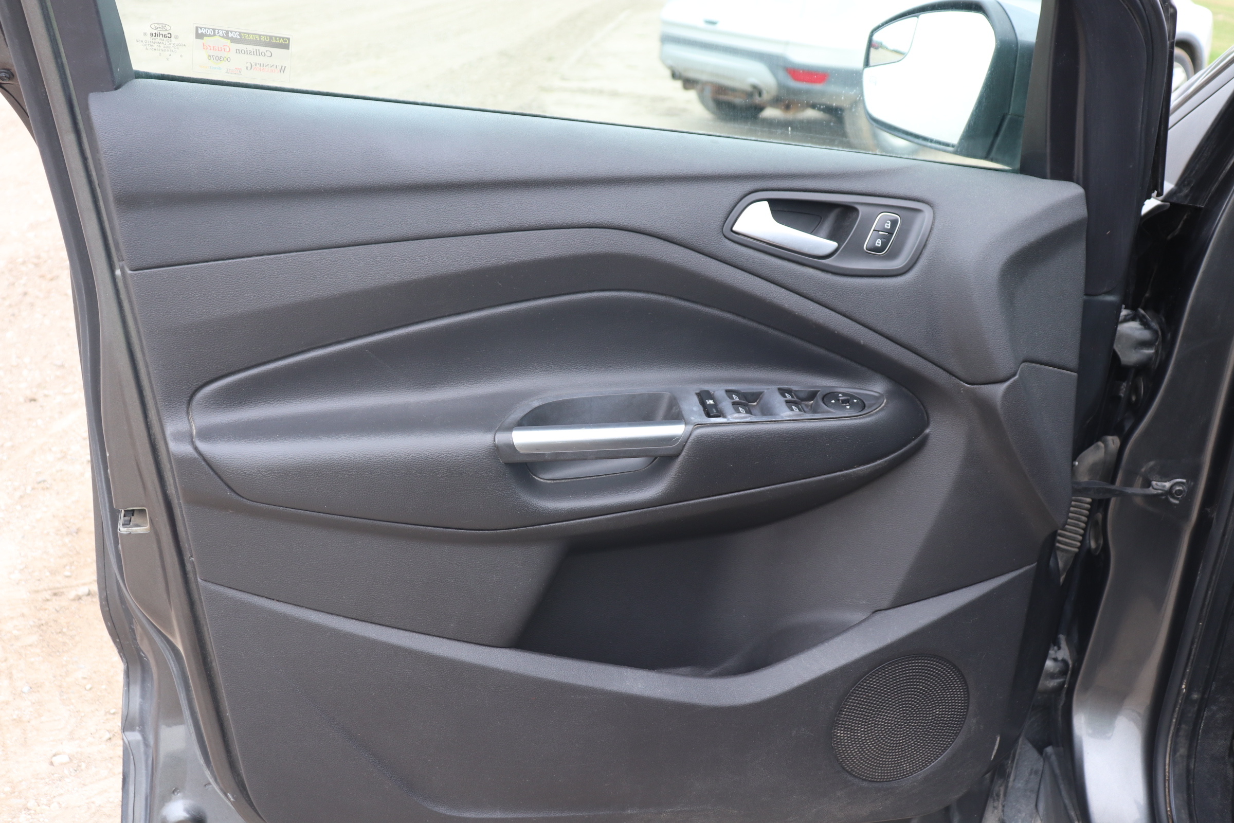 2018 Ford Escape (R)(G)(5) SE FWD - 9