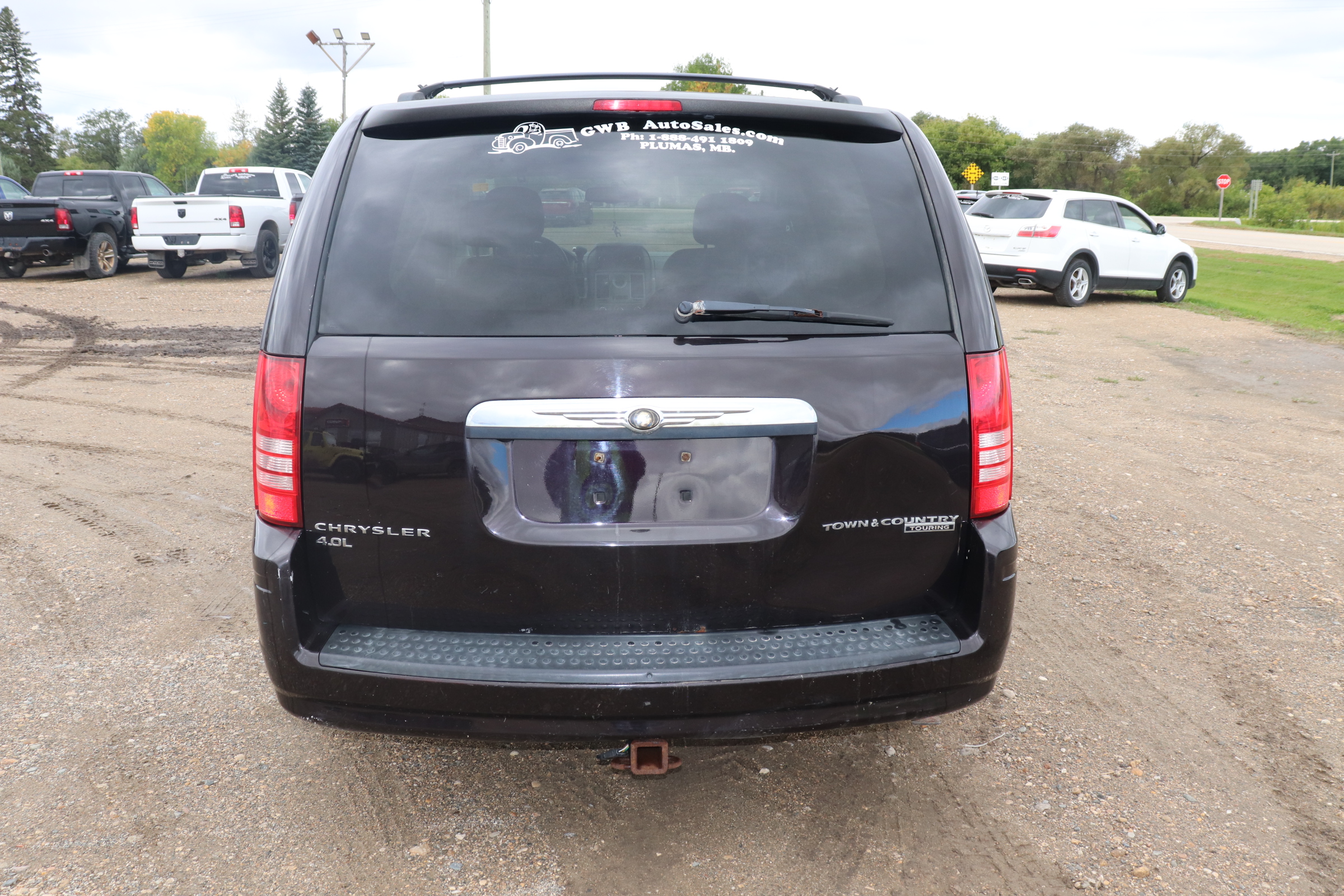 2010 Chrysler Town & Country (R)(E)(7) Touring - 4