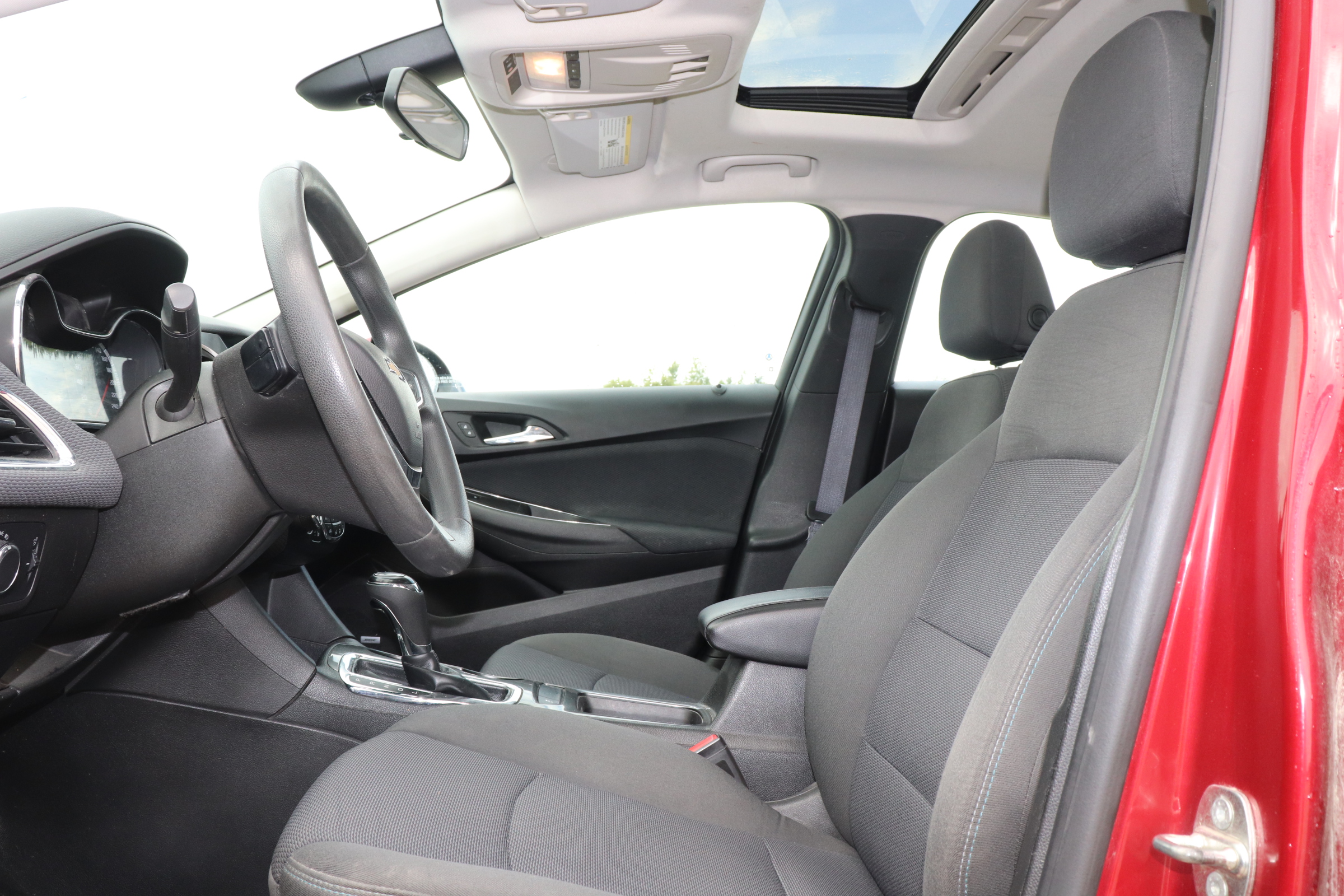 2017 Chevrolet Cruze (R)(E)(5) LT Auto - 12