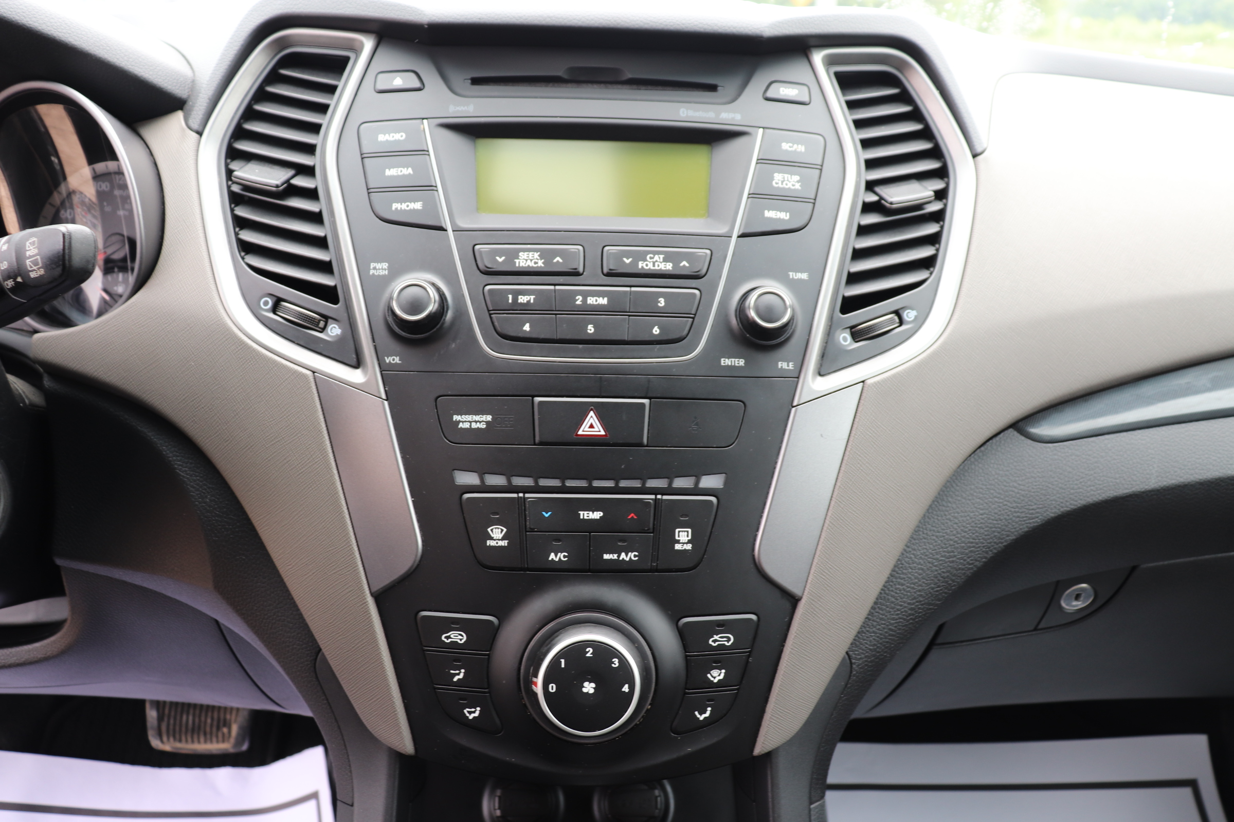 2016 Hyundai Santa Fe (G)(E)(5) Sport 2.4 FWD - 15