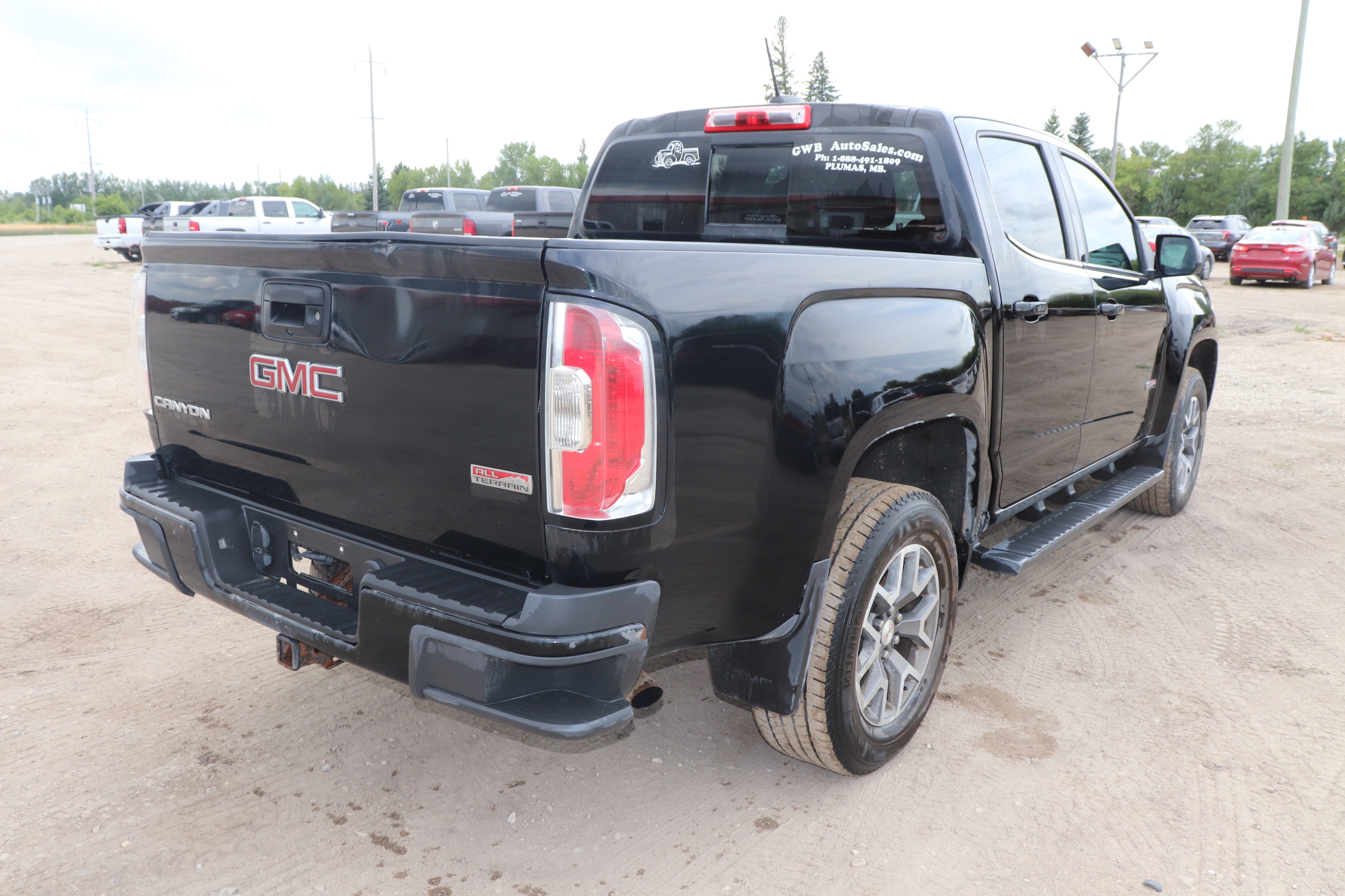 2016 GMC Canyon (R)(K)(5) SLE Crew Cab 4WD - 8