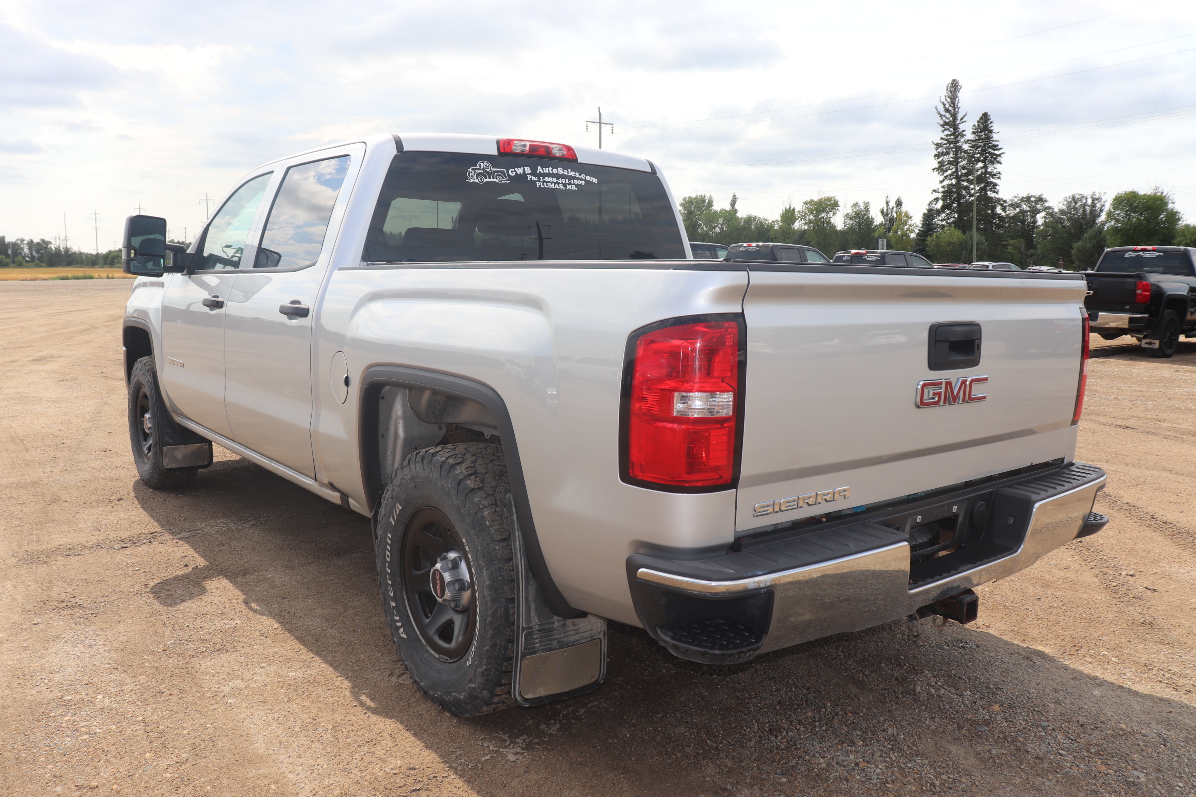 2016 GMC Sierra 1500 (R)(S)(5) Base Crew Cab Short Box 4WD - 6