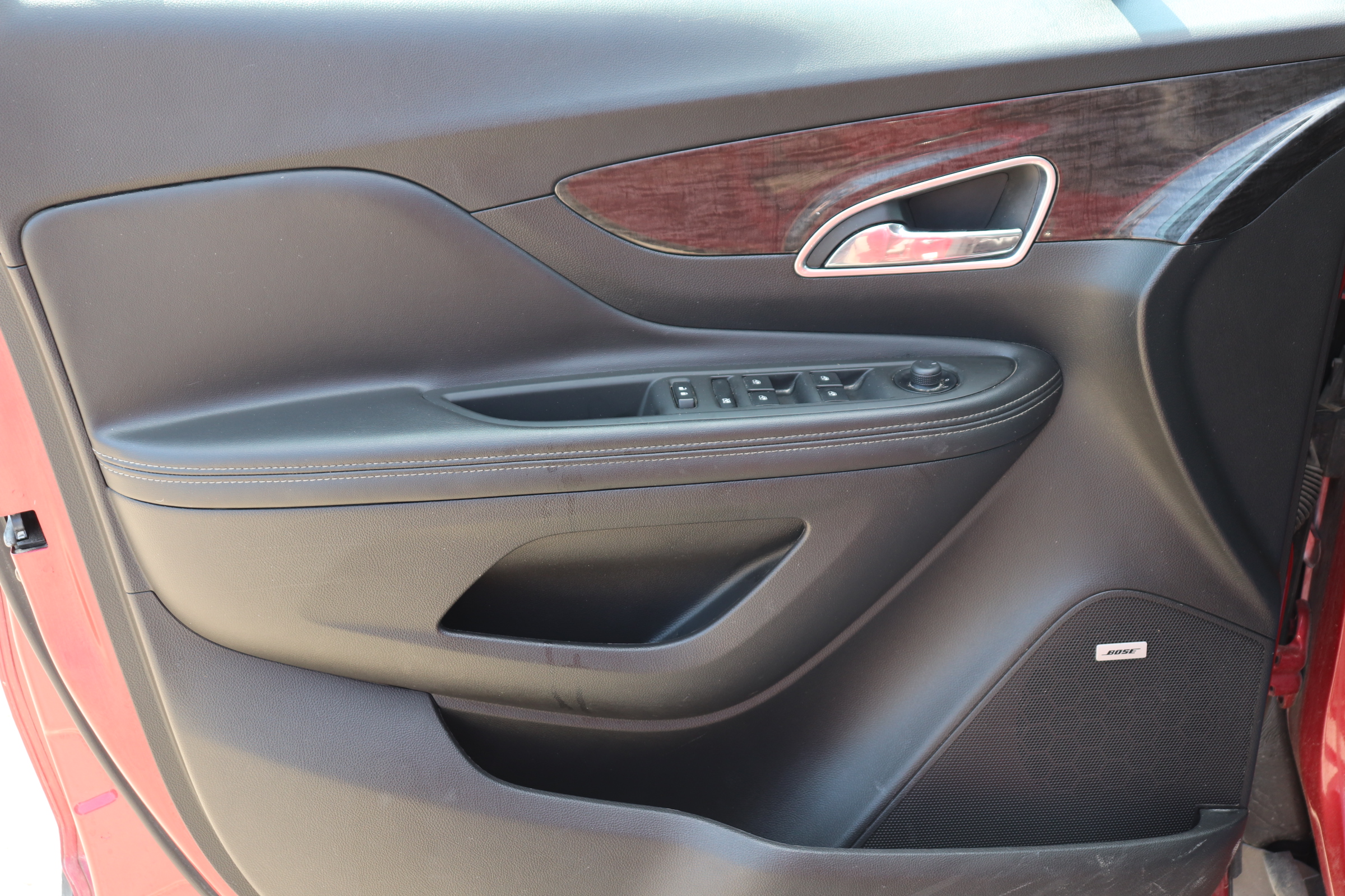 2013 Buick Encore (R)(G)(5) Leather AWD - 8