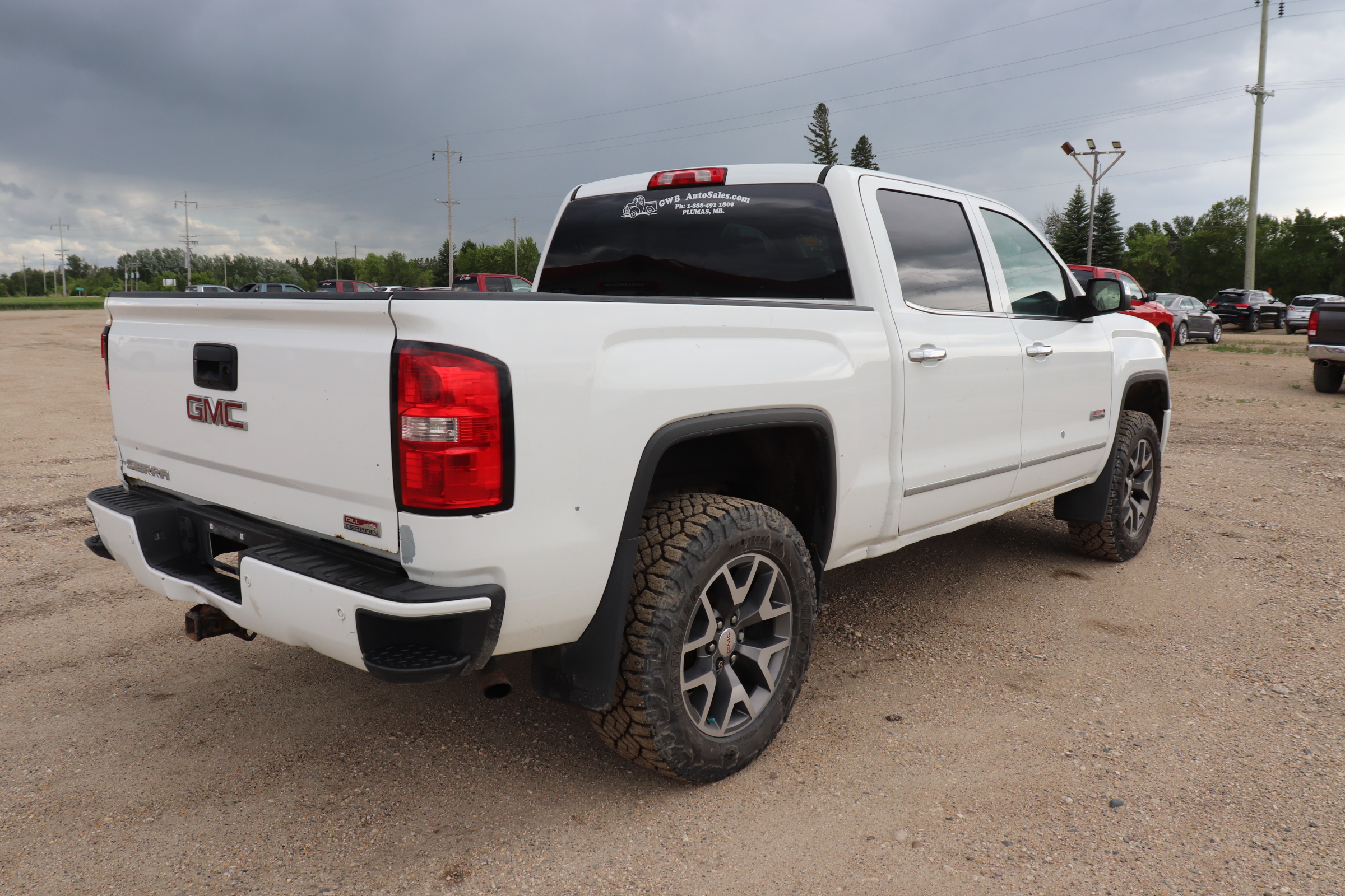 2014 GMC Sierra 1500 (R)(Q)(5) SLE Crew Cab 6.5 ft Box 4WD - 6