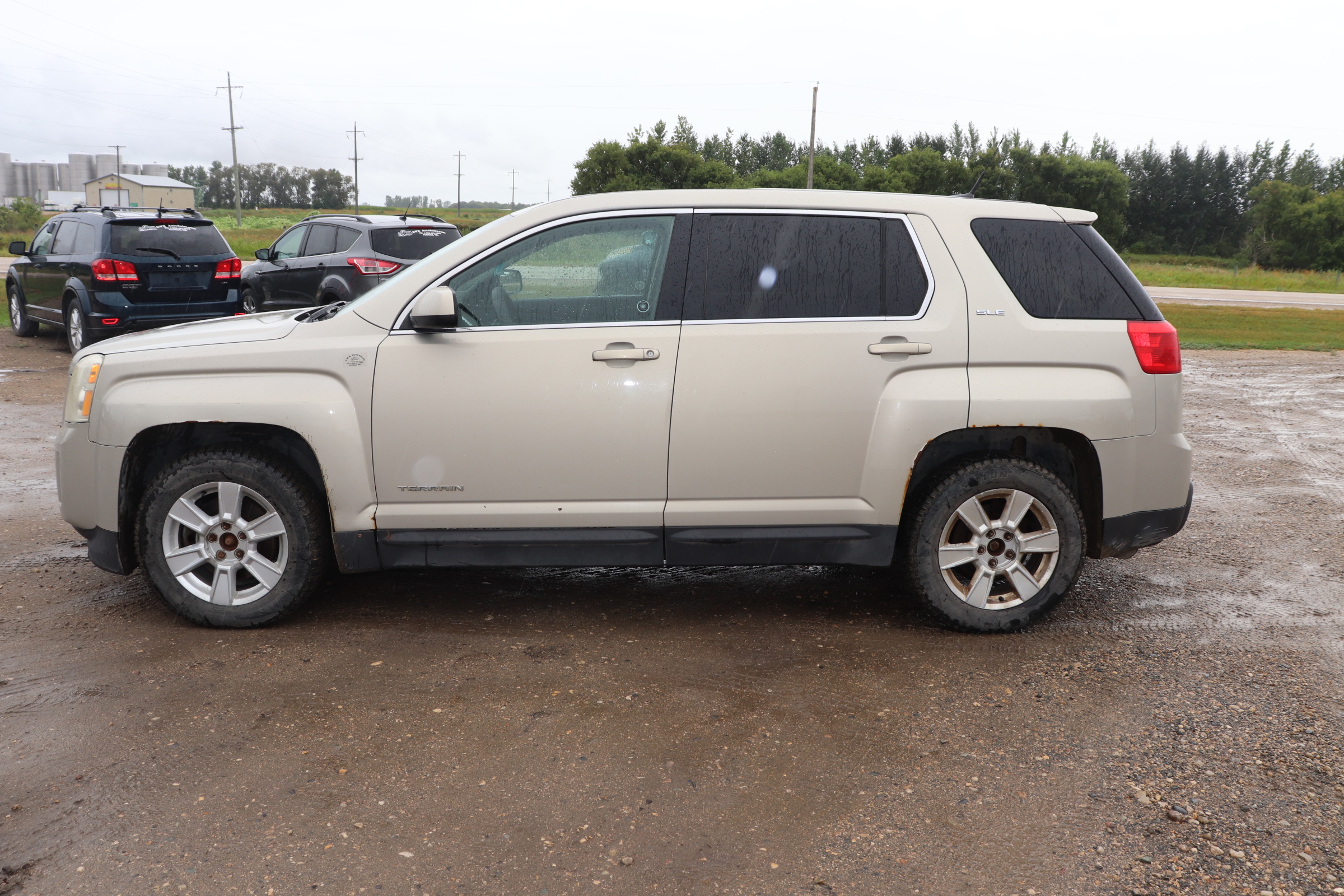 2011 GMC Terrain (R)(C)(5) SLE1 AWD - 2