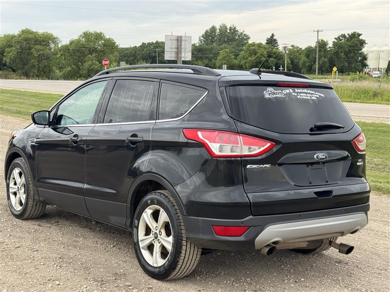 2014 Ford Escape (R)(D)(5) SE 4WD - 7