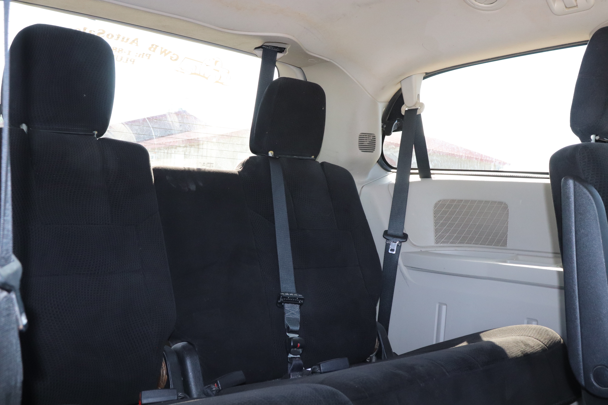 2014 Dodge Grand Caravan (R)(C)(7) SE - 11