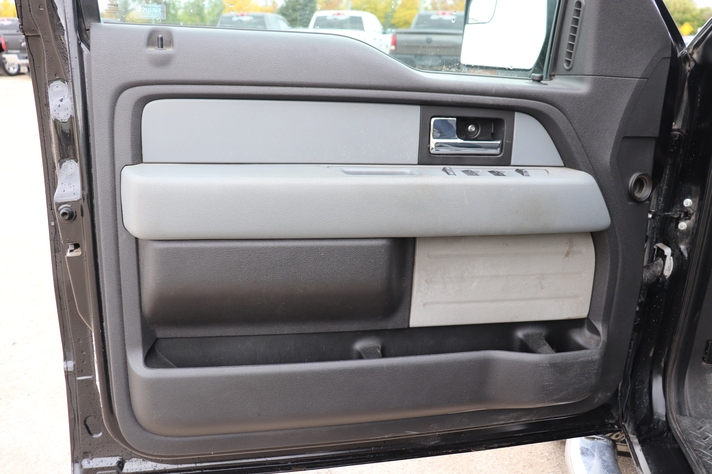 2013 Ford F-150 (R)(I)(6) XLT SuperCrew 6.5-ft. Bed 4WD - 9