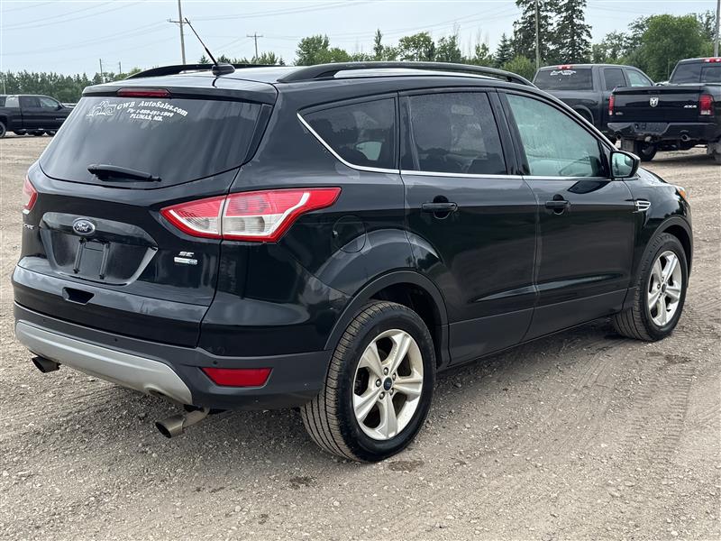2014 Ford Escape (R)(D)(5) SE 4WD - 6