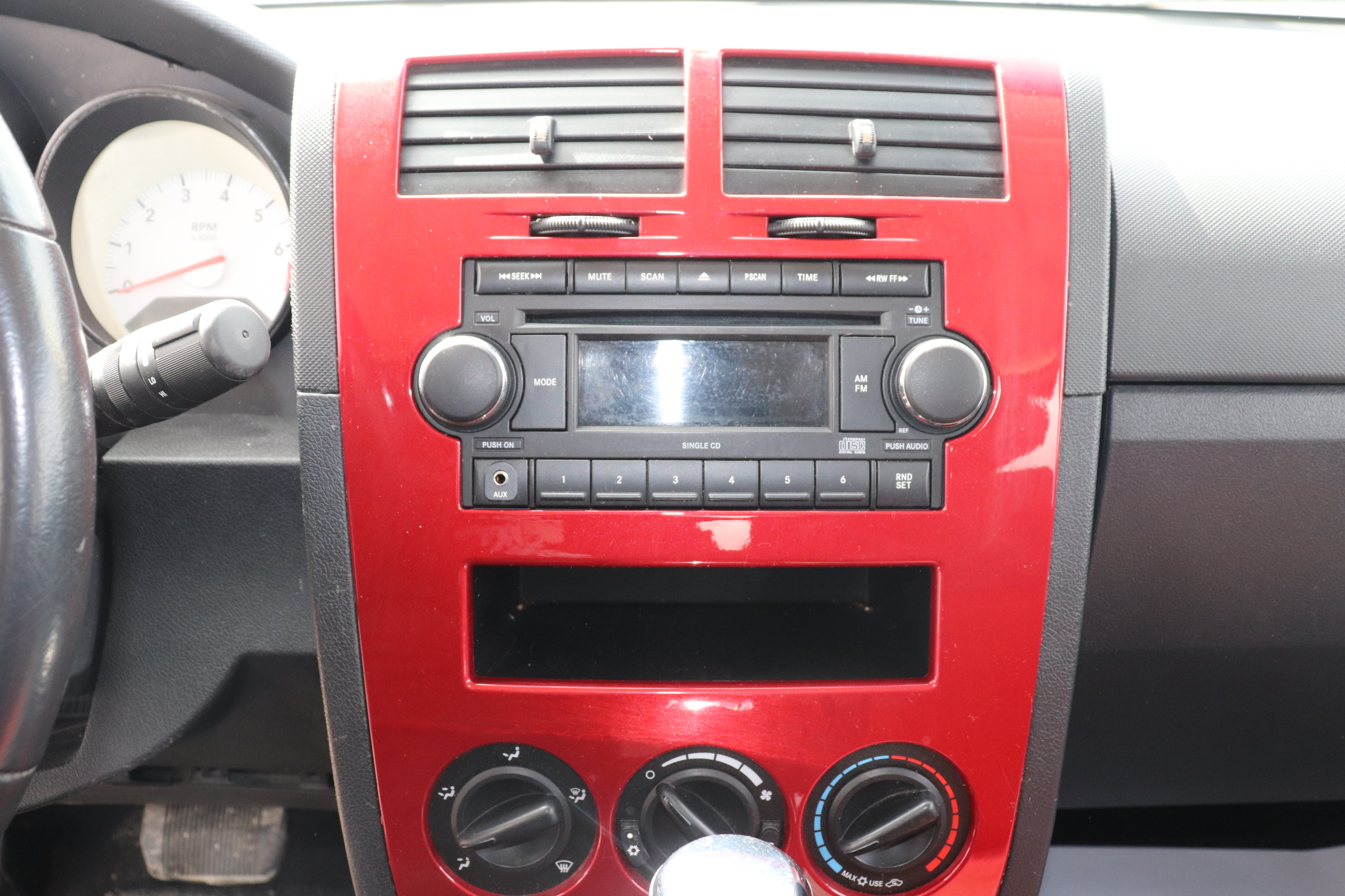 2008 Dodge Caliber (R)(C)(5) SXT - 13
