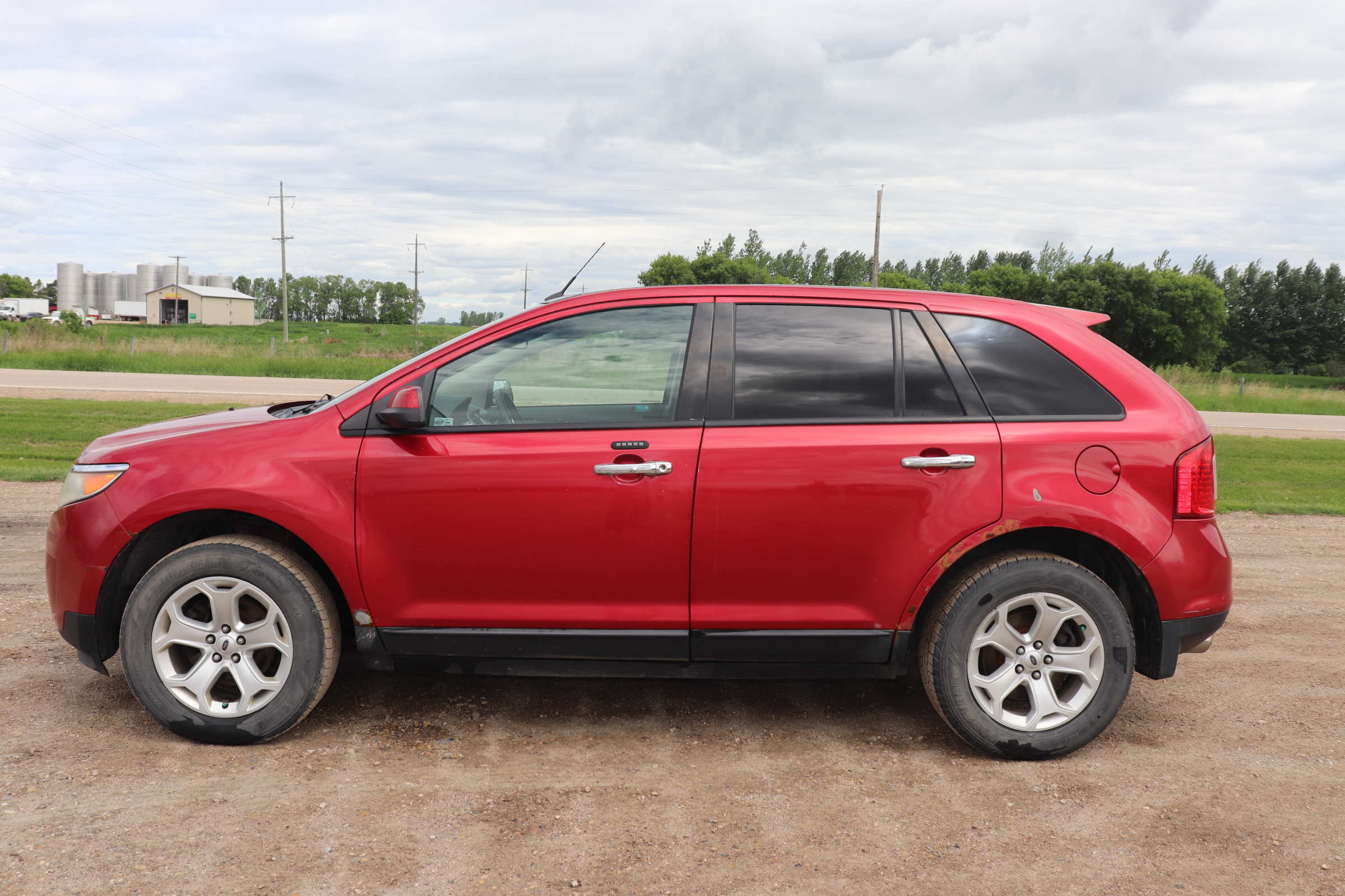 2011 Ford Edge (R)(E)(5) SEL AWD - 5